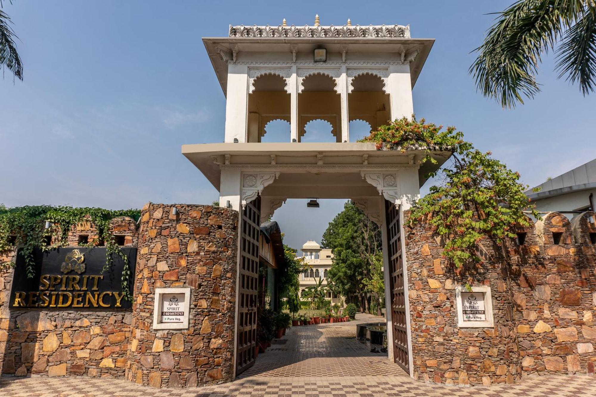 Hotel Treebo Spirit Residency Udaipur Exterior foto
